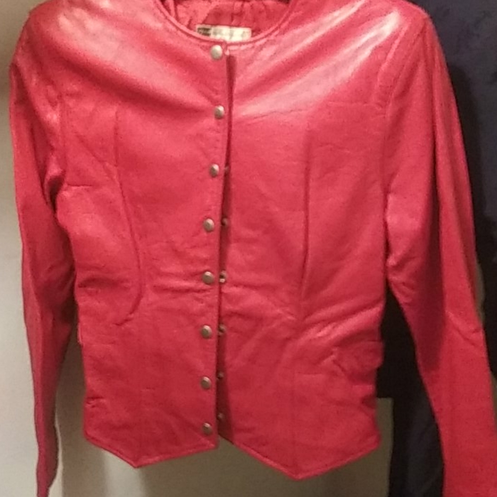 Leather biker jacket chic